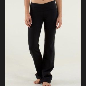 Lululemon Astro Pant Black, Size 6